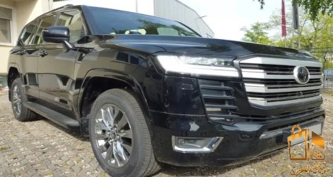 toyota land cruiser